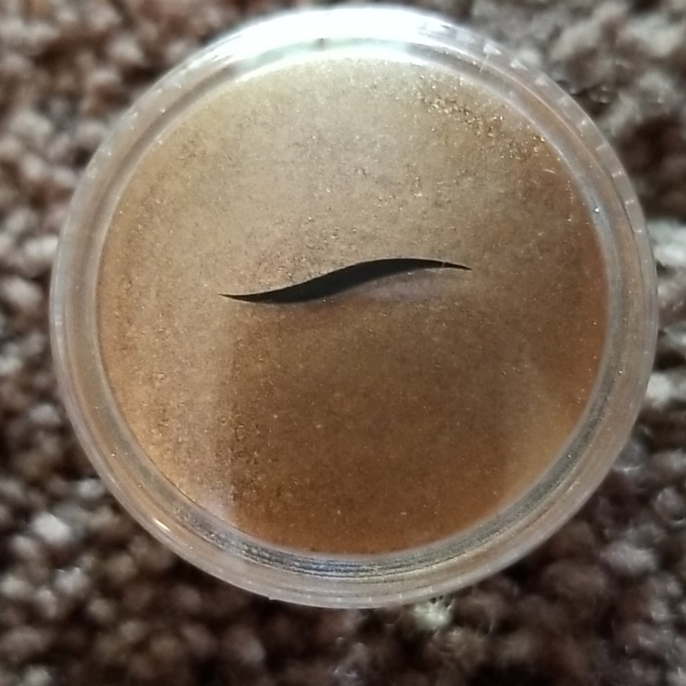 Sephora gold powder glitter